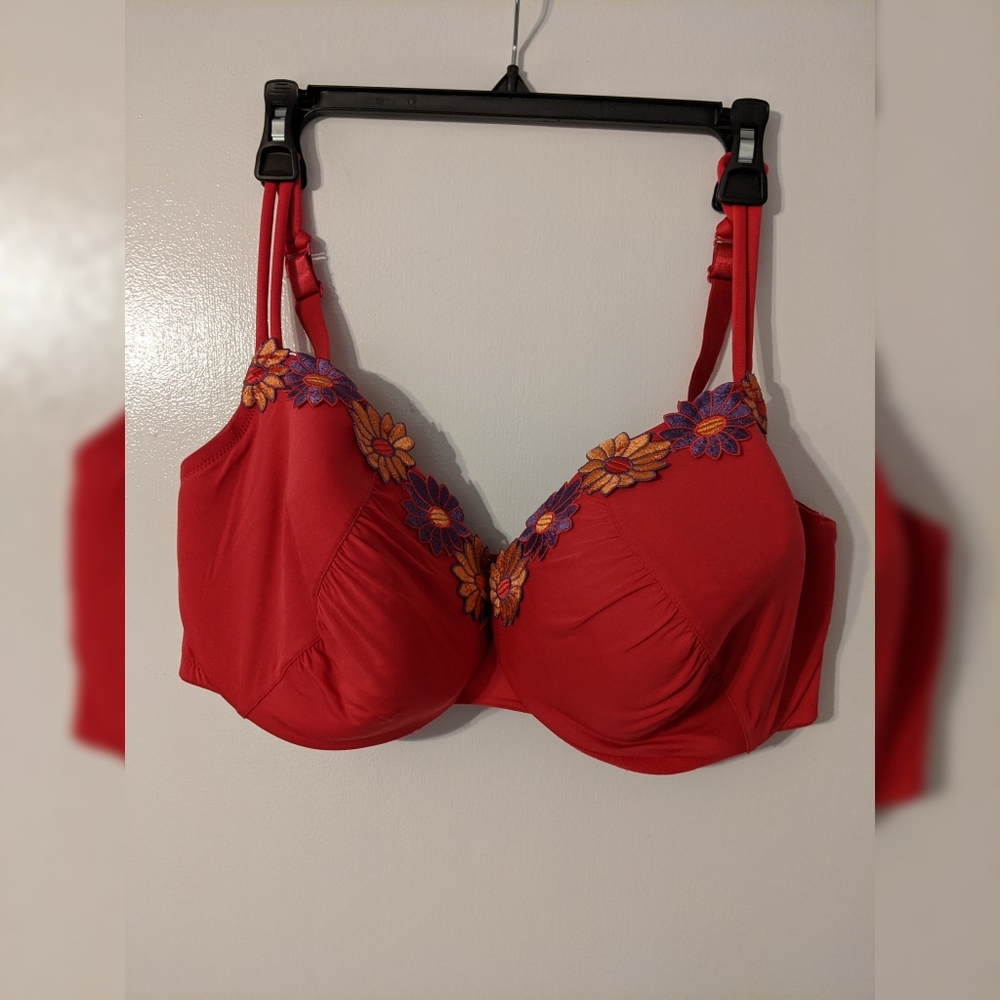 Cacique pink Embroidered bra 38H